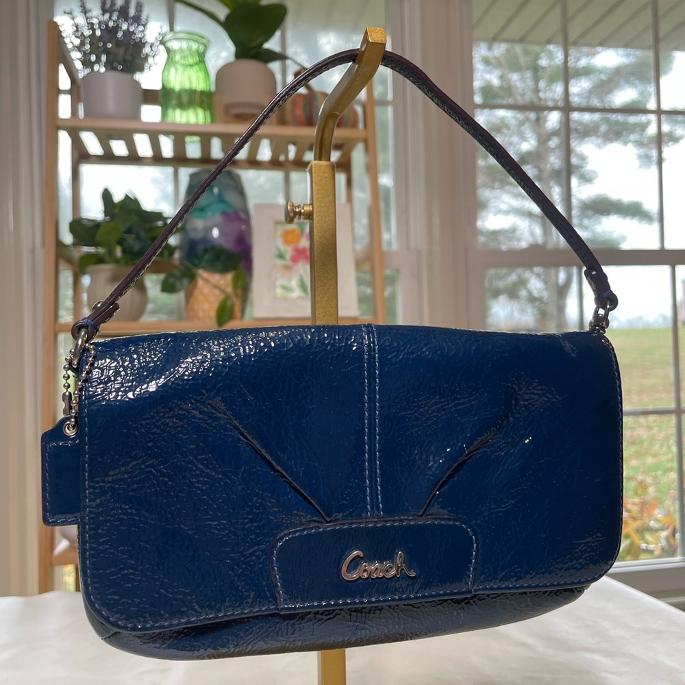 ‼️SPRING SALE Coach Midnight Blue Leather Wristlet 🌙 - Picture 8 of 17